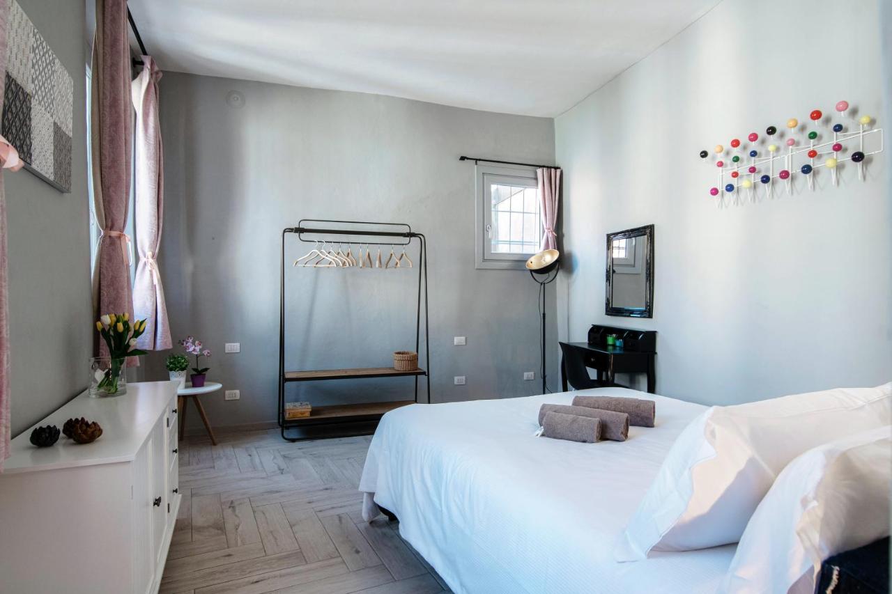 Barbablue Flat - The House Of Travelers Apartment Como Exterior photo